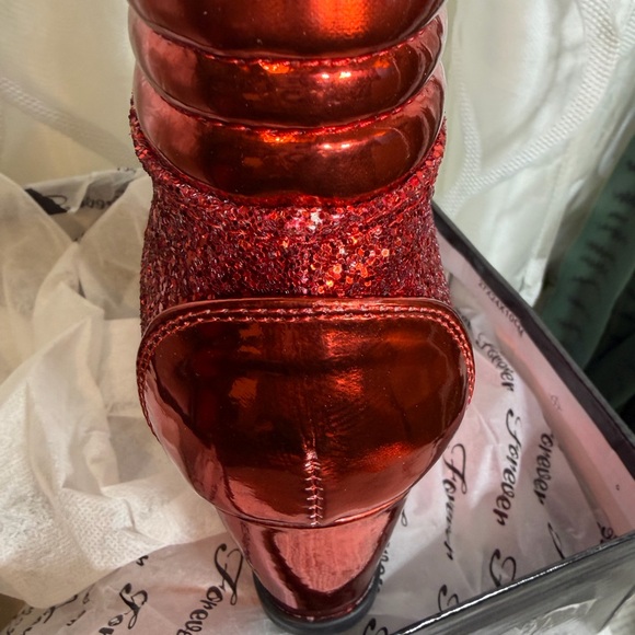 Forever 21 Women's Red Glitter Sneakers     (LEAVING SOON) - Picture 3 of 7